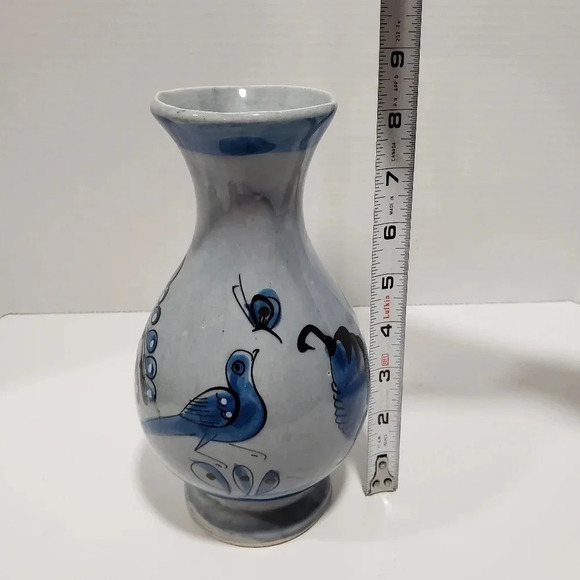 Mexican Tonala Pottery Vase,Blue/Gray. - Picture 6 of 6